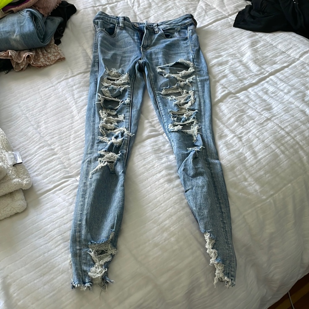 american eagle ripped jeans